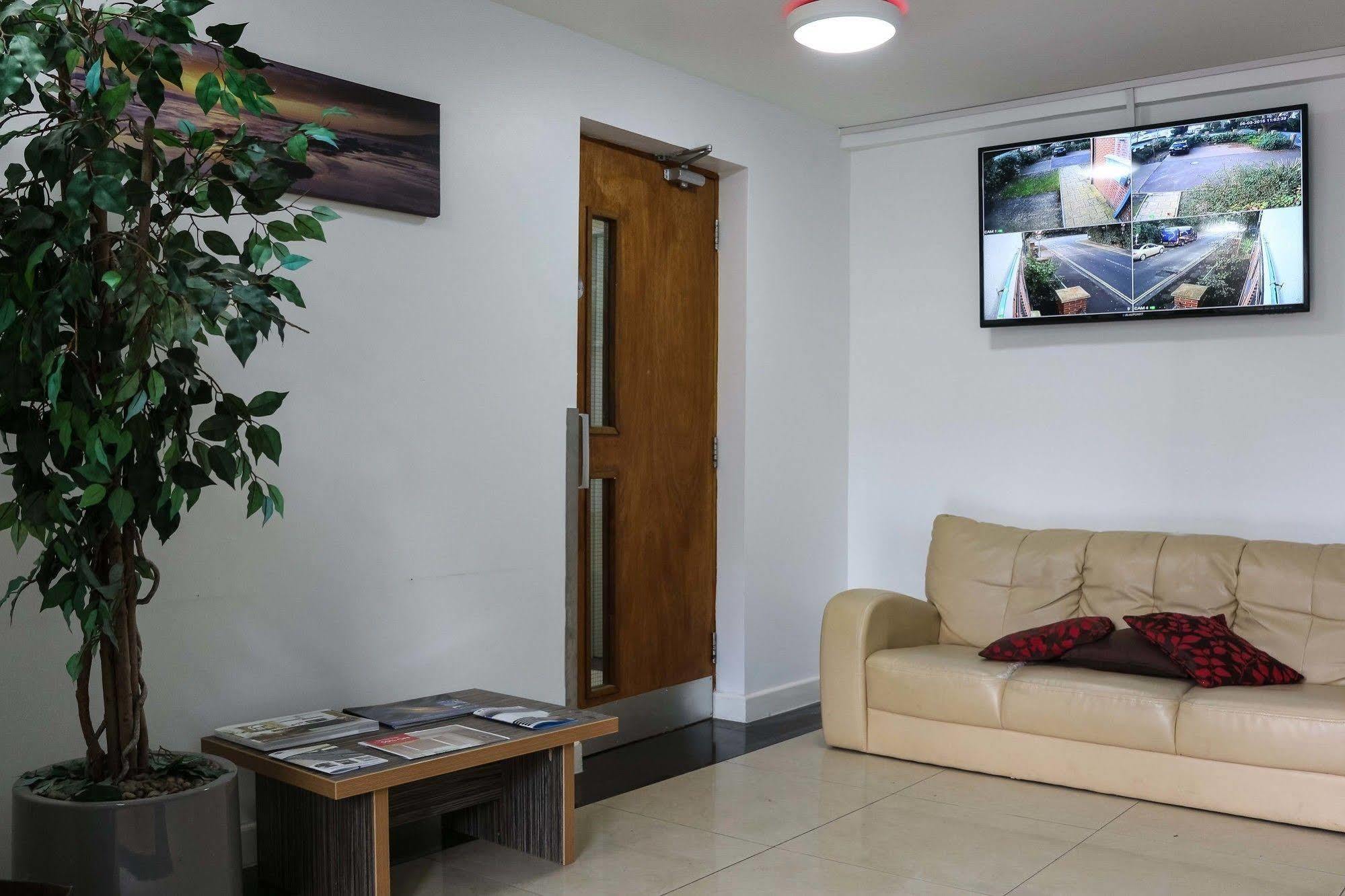 Southampton Serviced Apartments Exterior photo
